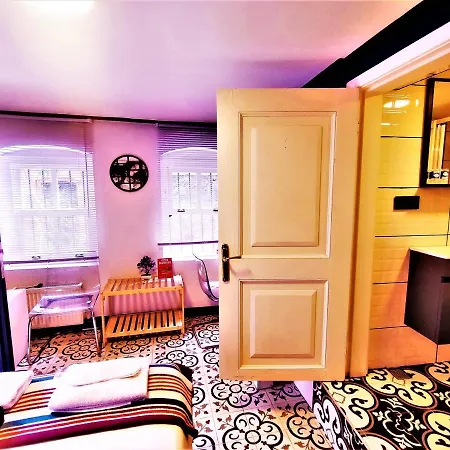 Dreamers V&v Cihangir