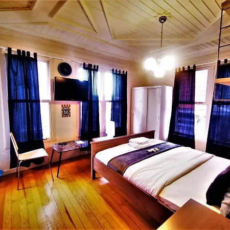 Dreamers V&v Cihangir 3*