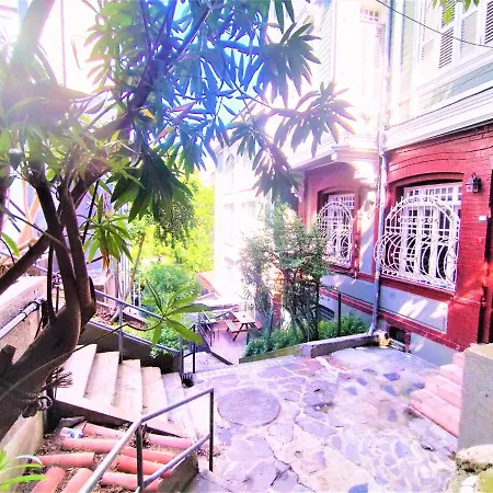 Dreamers V&v Cihangir Istambul