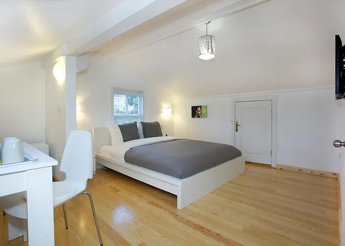 Dreamers V&v Cihangir